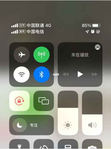 吉水苹果手机维修分享iPhone双卡信号解决办法 
